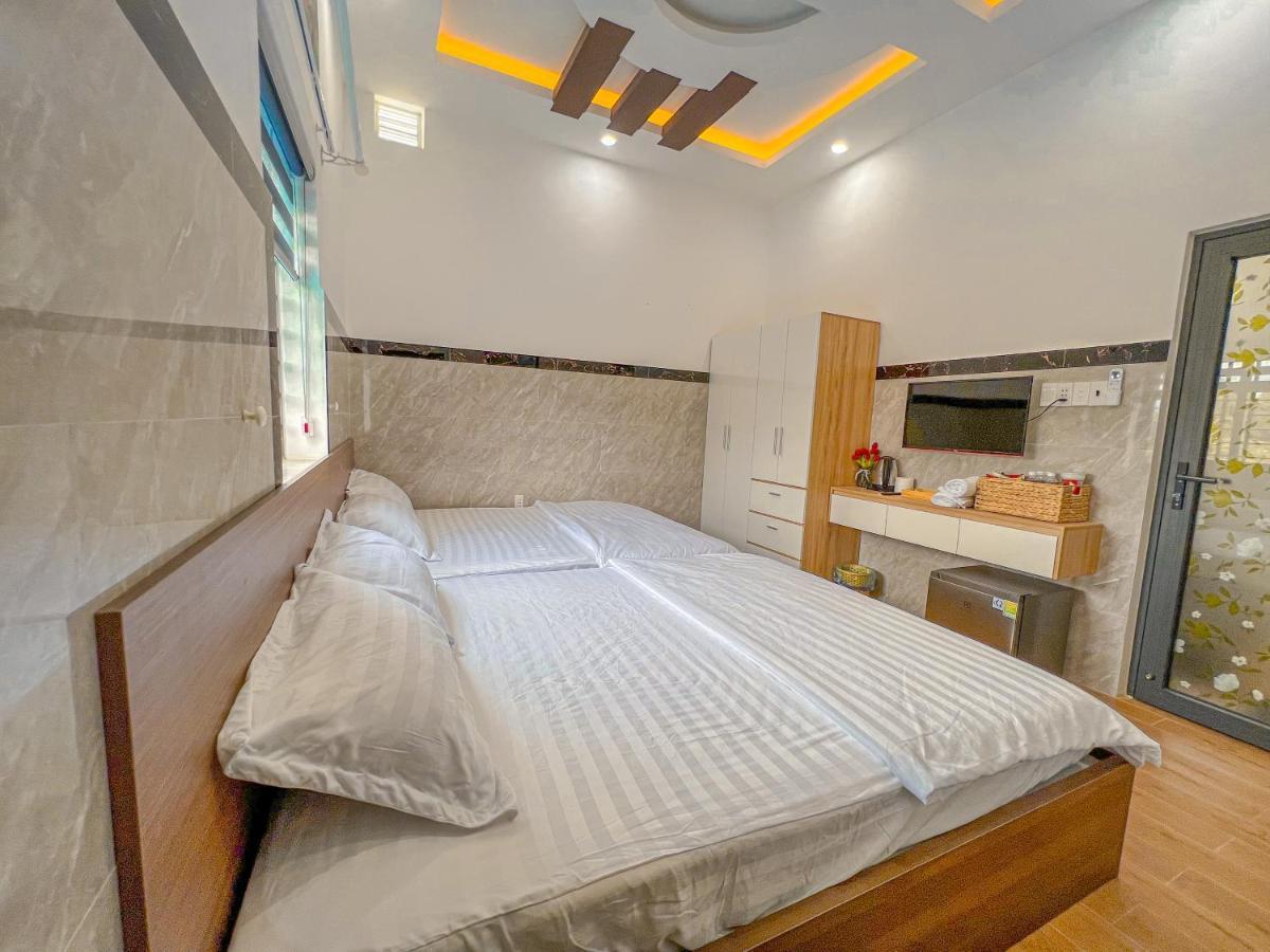 Chi Khu Co Ong Homestay Qhome מראה חיצוני תמונה